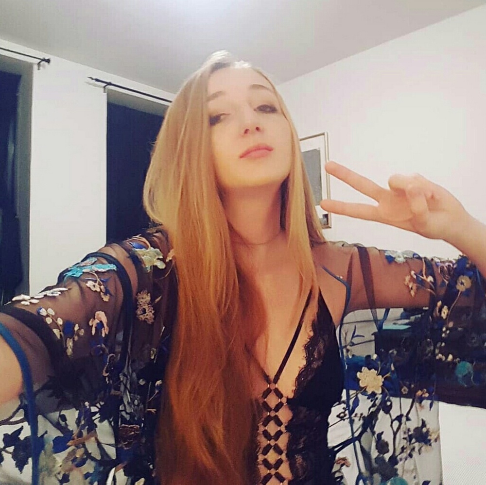 Meet your Posher, Bianca